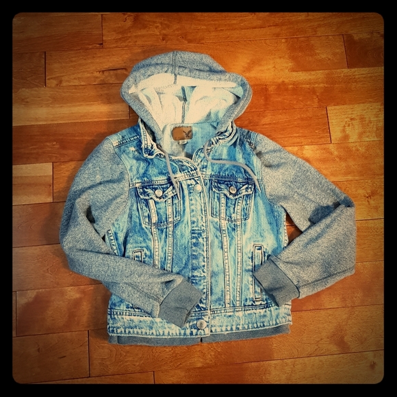 American Eagle Hoodie Jean Jacket 100% Cotton - Picture 1 of 5